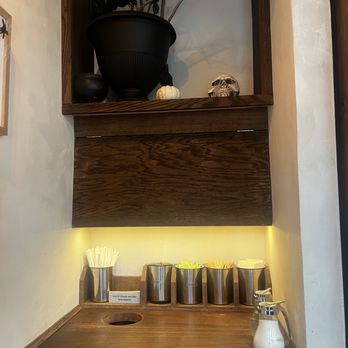 Sundays Off Cafe - Coffee & Tea Near Me - Bronx, New York
