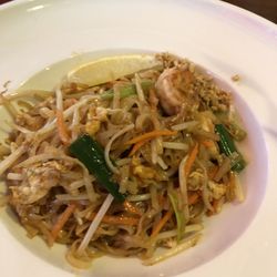 Little Elephant Thai Restaurat - Pad Thai