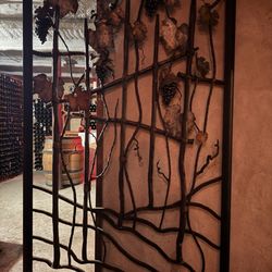Alfred Eames Cellars Puesta Del Sol - Gorgeous door