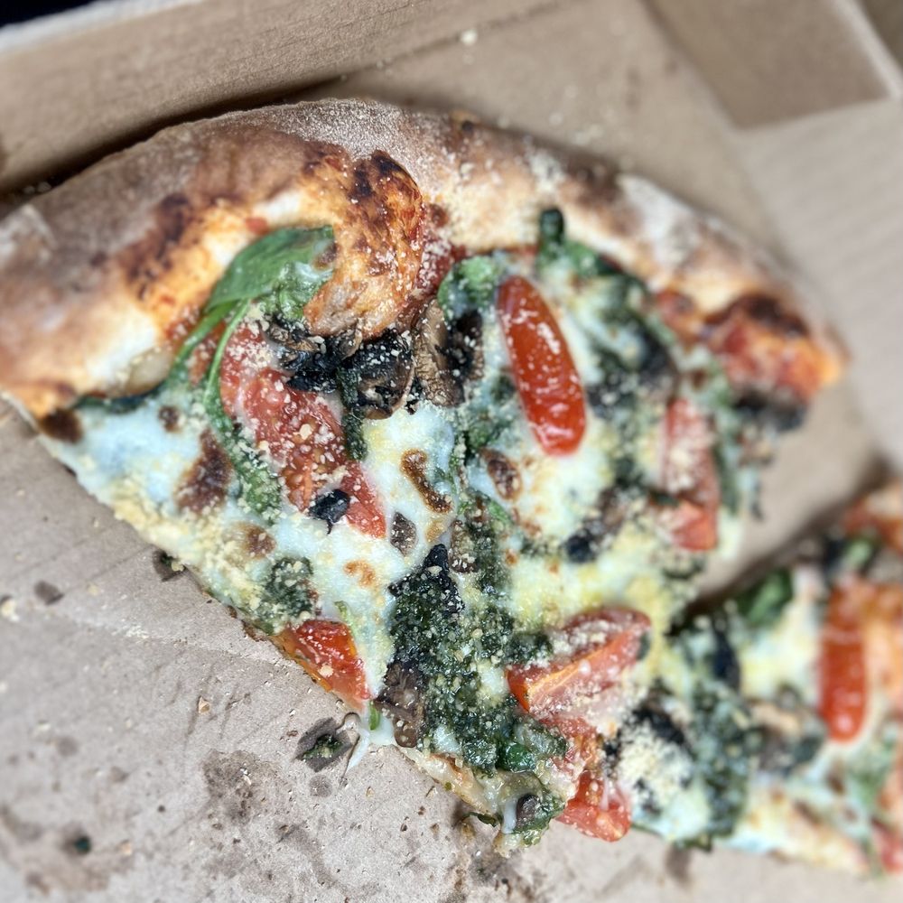 BIG ISLAND PIZZA Updated September 2024 125 Photos & 281 Reviews