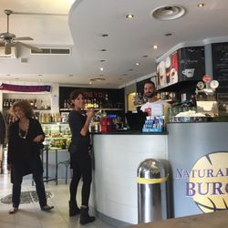 Naturalmente Burger - Personnels est très sympathique