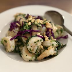 Hometown Taste 乡味源 - Shrimp with vegetables and pine nut