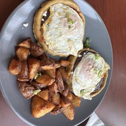 Sunrise On 39th - Breakfast Sopes