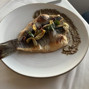 Geordie's at Wrigley Mansion - Dry aged branzino - New American Near Me - Phoenix, Arizona Geordie's at Wrigley Mansion - Dry aged branzino - New American Near Me - Phoenix, Arizona