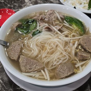 Nha Hang Viet Nam - Pho - Vietnamese Near Me - Chicago, Illinois