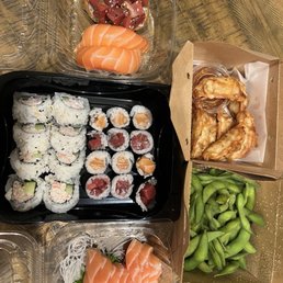 Cali rolls, tuna and salmon maki, poke bomb, gyoza, salmon nigiri and sashimi, and edamame. All fresh and delish!