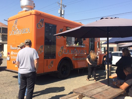 Tacos La Monarca by null