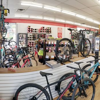 ERIK'S - Bike Board Ski - Bikes Near Me - West Des Moines, Iowa