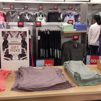 Gap Factory - Men's Clothing Near Me - San Jose, California