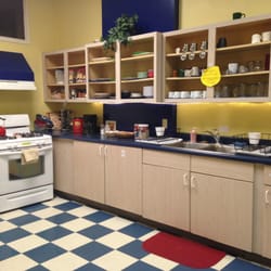 Hostel Buffalo-Niagara - The kitchen!