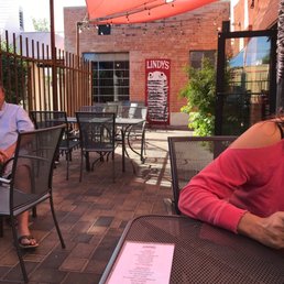 LINDY’S ON 4TH - Updated March 2026 - 587 Photos & 693 Reviews - 500 N ...