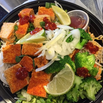 PhoNatic - Veggie tofu vermicelli - Vietnamese Near Me - Cedar Park, Texas