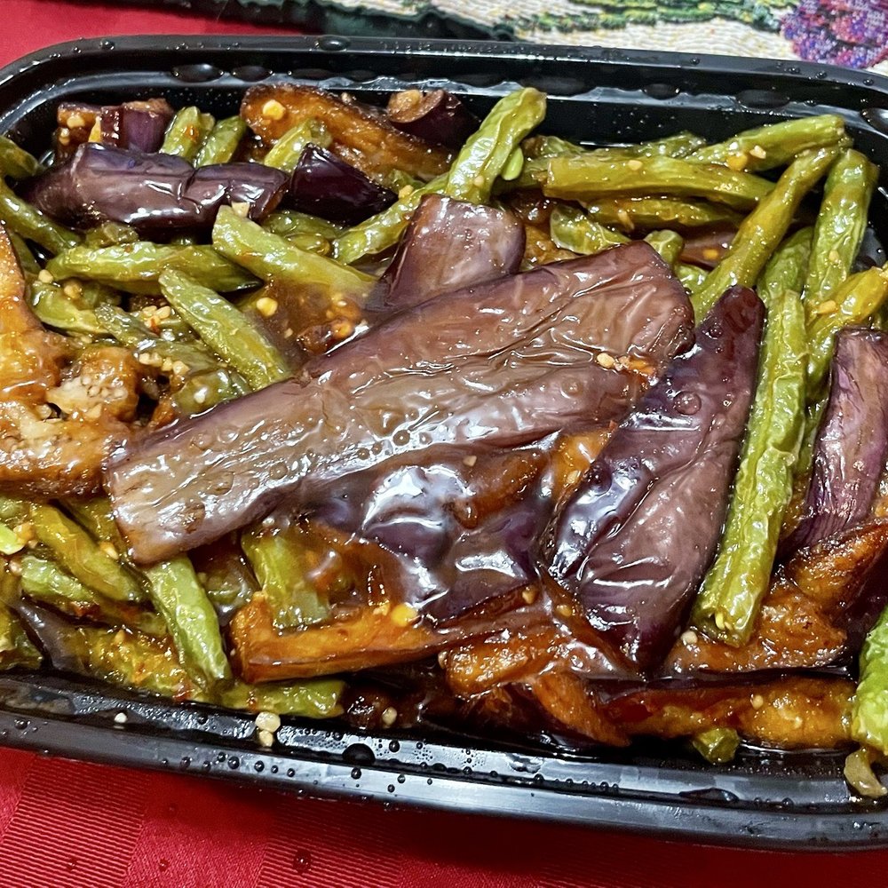 Lu’s Bistro Chinese Cuisine - Eggplant green beans garlic chili sauce - Chinese Near Me - Corona, California