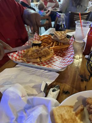 Big Al’s Down The Hatch by null