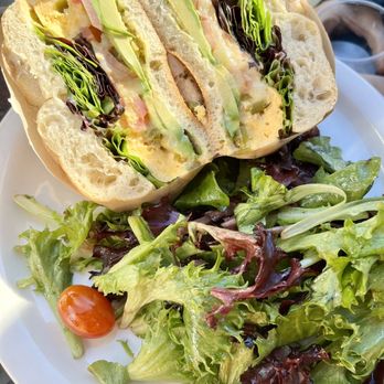 Urth Caffé-Pasadena - The Egg Sandwich - Cafes Near Me - Pasadena, California