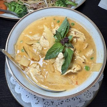 Thai Dishes - Green Curry* - Thai Near Me - Santa Monica, California