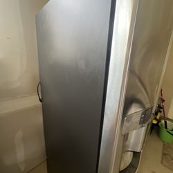 Samir Handyman - Refrigerator in garage. He replaced the cord.
