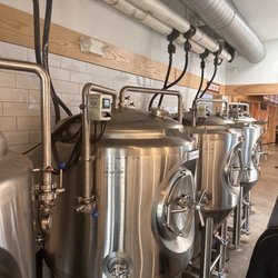 Bear's Smokehouse - Must be beer