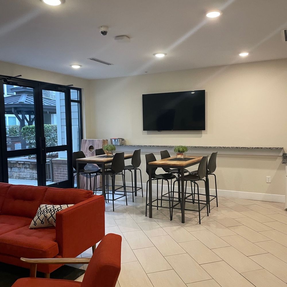 The Julien Apartments - Club room - Apartments Near Me - Charlotte, North Carolina