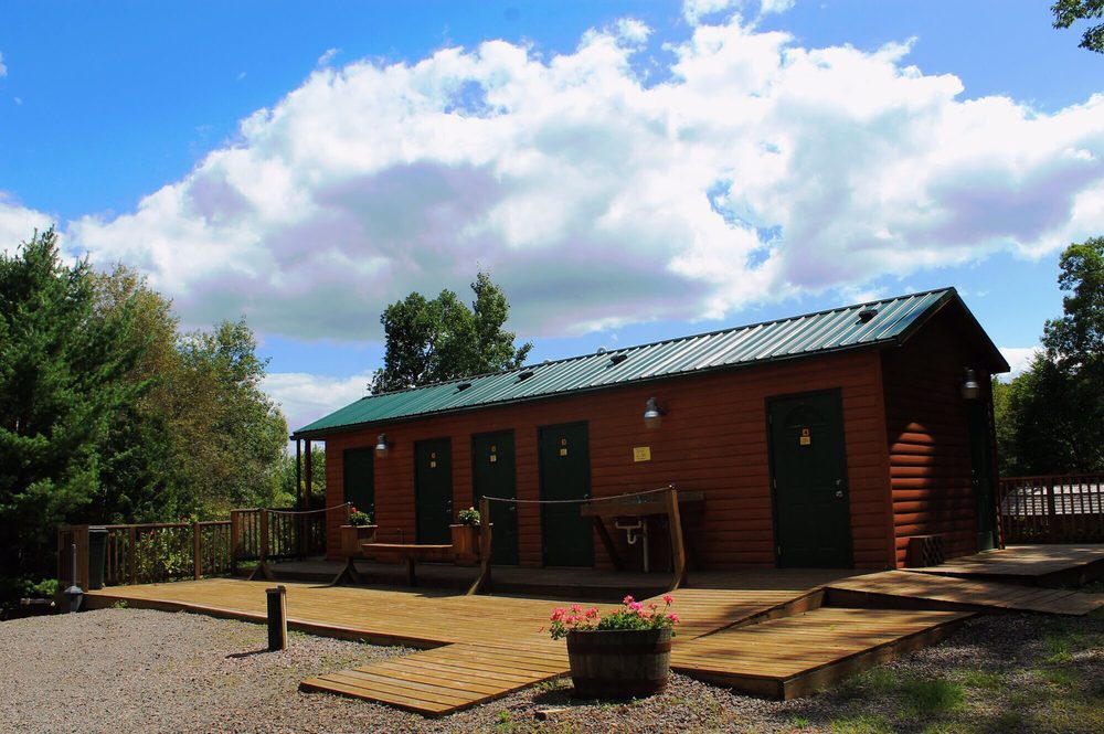 HIXTON / ALMA CENTER KOA Updated October 2024 N9657 State Rd 95