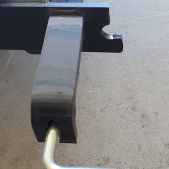 Tow Smart Trailers - Broken bracket - Trailer Dealers Near Me - Santa Fe Springs, California Tow Smart Trailers - Broken bracket - Trailer Dealers Near Me - Santa Fe Springs, California