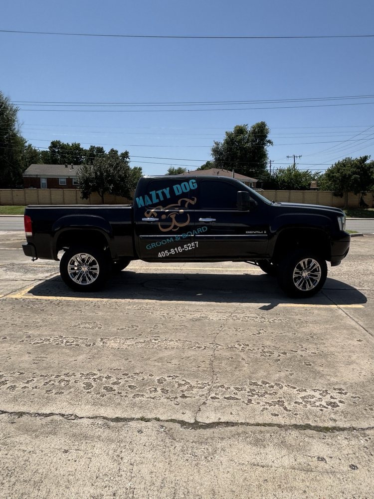Nazty Dog Groom & Board - pet boarding facility in Midwest City, OK