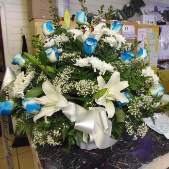 Tucson Flower Stop - Nurseries & Gardening Near Me - Tucson, Arizona