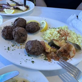Hellas Restaurant - Bakeries Near Me - Tarpon Springs, Florida Hellas Restaurant - Bakeries Near Me - Tarpon Springs, Florida