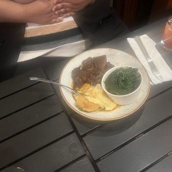 Melba's Restaurant - BBQ Braised Beef Short Rib, Sauteed Spinach and Tres Mac & Cheese - Southern Near Me - New York, New York Melba's Restaurant - BBQ Braised Beef Short Rib, Sauteed Spinach and Tres Mac & Cheese - Southern Near Me - New York, New York