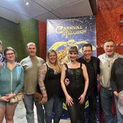 Our fantastic magicians with the family!