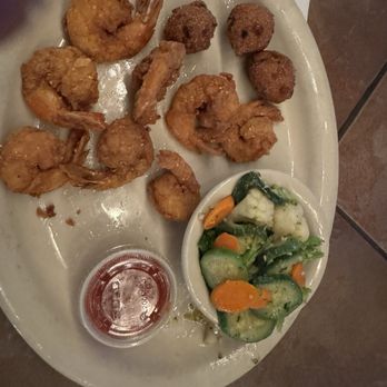 Bill's Creole & Seafood - Fried shrimp with sauté vegetables - Steakhouses Near Me - Flora, Mississippi Bill's Creole & Seafood - Fried shrimp with sauté vegetables - Steakhouses Near Me - Flora, Mississippi