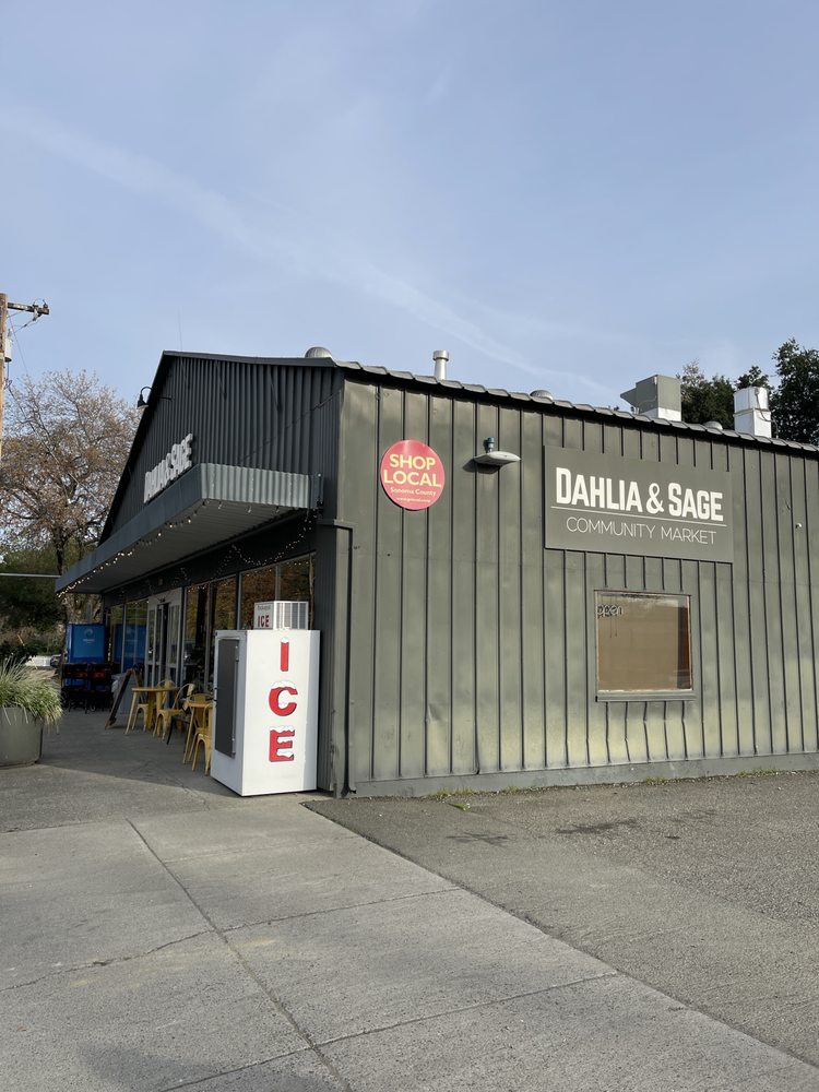 DAHLIA AND SAGE COMMUNITY MARKET Updated October 2024 20 Photos