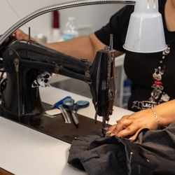 Alterations To Go - Fast and clean service, with attention to every detail