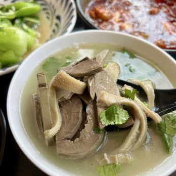 Dong Bei - Chinese Near Me - Jersey City, New Jersey