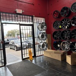 Wheel & Tire Zone