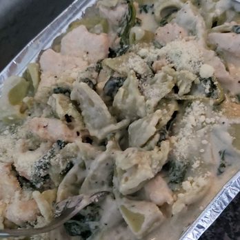 Anton's Pasta Bar - Spinach fettuccine alla Fillippo - Italian Near Me - Burnaby, British Columbia Anton's Pasta Bar - Spinach fettuccine alla Fillippo - Italian Near Me - Burnaby, British Columbia