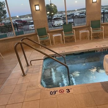 Hilton Garden Inn Gallup - Hot tub - Hotels Near Me - Gallup, New Mexico Hilton Garden Inn Gallup - Hot tub - Hotels Near Me - Gallup, New Mexico