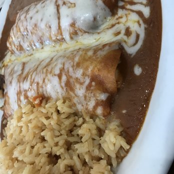 El Vaquero - a plate of mexican food - Mexican Near Me - Missouri City, Texas El Vaquero - a plate of mexican food - Mexican Near Me - Missouri City, Texas