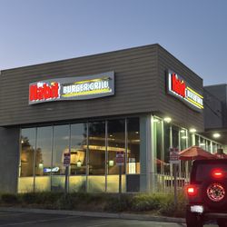Habit Burger & Grill - The habit that has a manager named Diego that provides excellent customer service beyond 5 stars