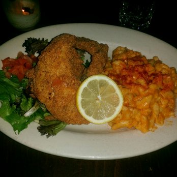 Brooklyn Moon Cafe - Fried Whiting Fish w/Macaroni + Cheese - Southern Near Me - Brooklyn, New York