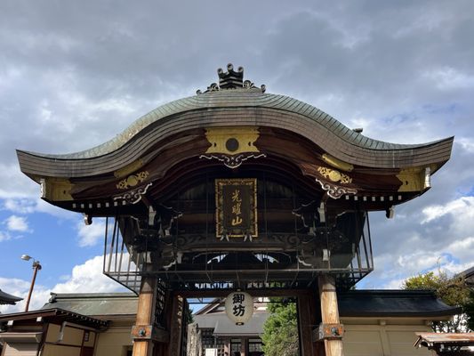 Sakurayama Hachimangu Shrine by null