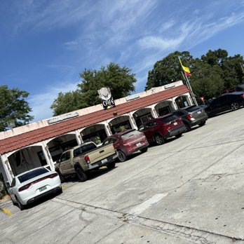Lpcx Cafe - Bakeries Near Me - Tampa, Florida