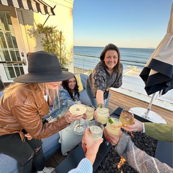 Miramar Beach Bar - Delicious drinks at the beach bar! Margaritas and espresso martinis - Lounges Near Me - Montecito, California Miramar Beach Bar - Delicious drinks at the beach bar! Margaritas and espresso martinis - Lounges Near Me - Montecito, California