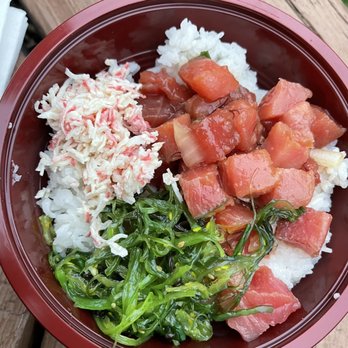 Fresh Catch Poke - Non spicy tuna Poke bowl with rice as its base. Tuna was so yum. - Food Trucks Near Me Fresh Catch Poke - Non spicy tuna Poke bowl with rice as its base. Tuna was so yum. - Food Trucks Near Me