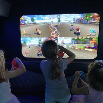 Magic Game Bus - Game Truck Rental Near Me Magic Game Bus - Game Truck Rental Near Me
