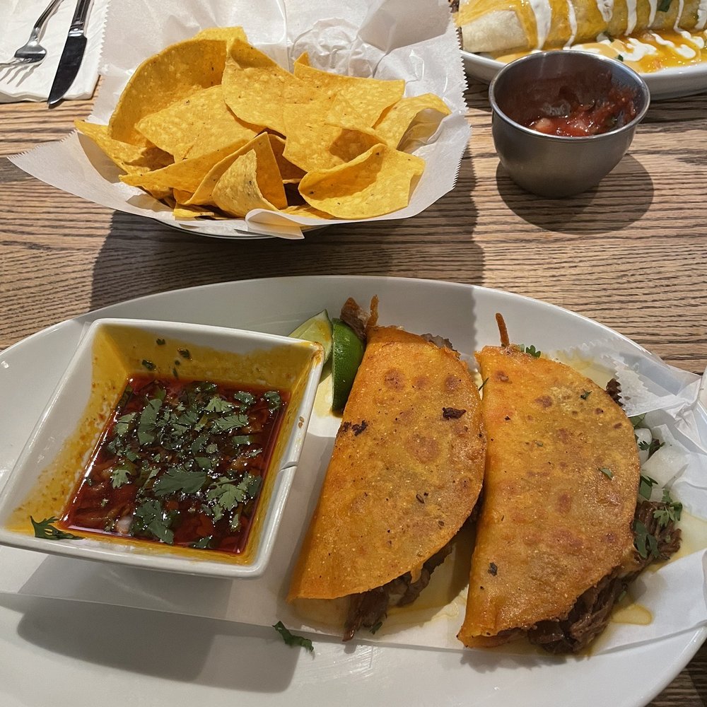 Lunch Birria Tacos Lunch Birria Tacos