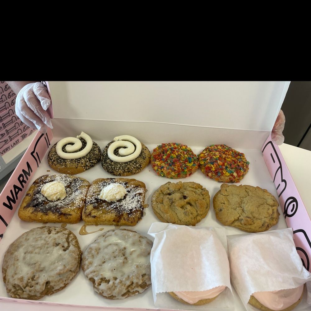 Crumbl - Middletown - Bakeries Near Me - Louisville, Kentucky