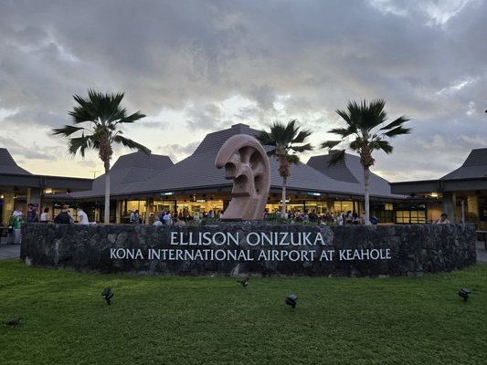 Kona International Airport by null