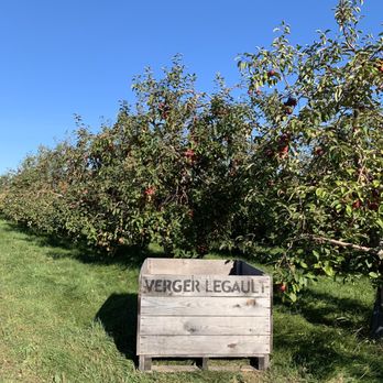 Verger Richard Legault - Farms Near Me - Saint-Joseph-Du-Lac, Quebec