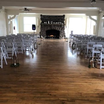 Union Club - The Great Hall.. downstairs with access to a small balcony. - Shared Office Spaces Near Me - Tacoma, Washington Union Club - The Great Hall.. downstairs with access to a small balcony. - Shared Office Spaces Near Me - Tacoma, Washington